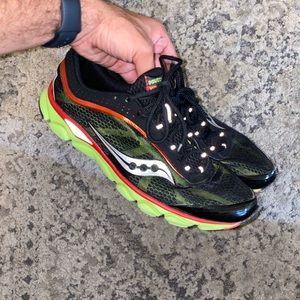 Saucony - Virrata - Size 12